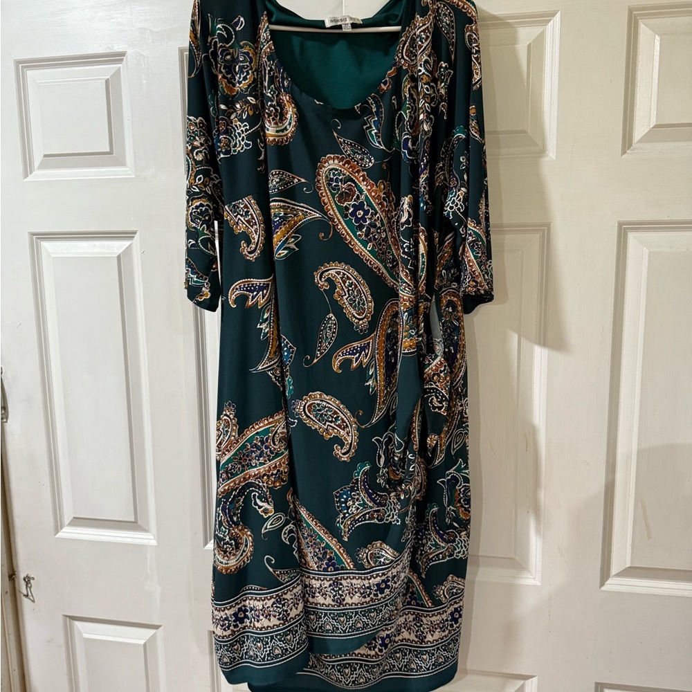 Robbie Bee Teal Paisley Long Sleeve Dress